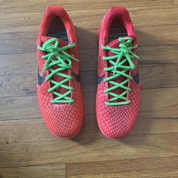 Zoom Kobe 6 Protro 'Reverse Grinch'