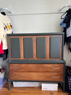 Mid century Modern Dresser