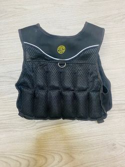 Golds gym weight vest 20lbs
