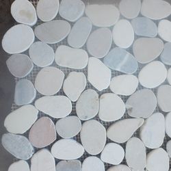 Assorted river rock
