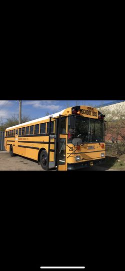2000 Thomas school bus