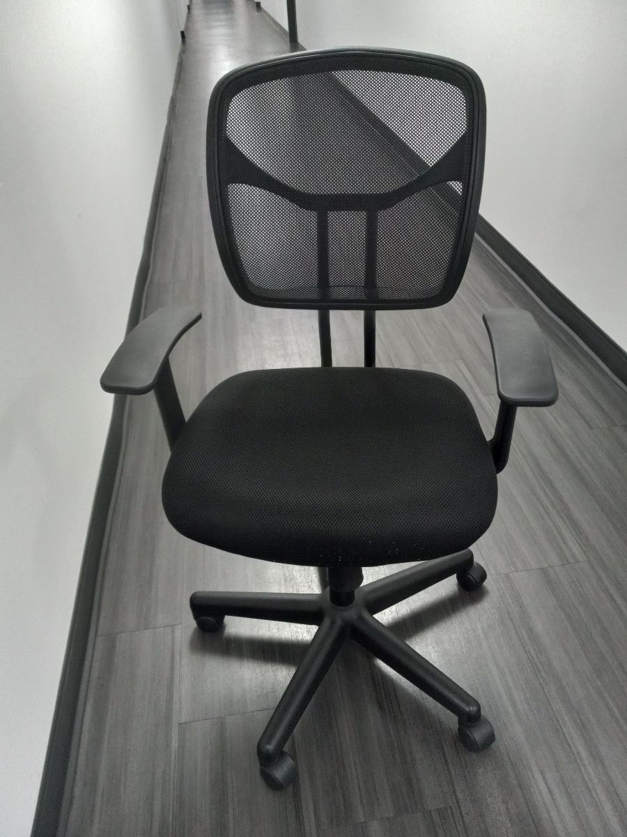 Amazon Basics Office Chairs On Sale Amazon Amazon Basics Classic