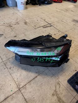 2022-24 Audi Q4 left headlight