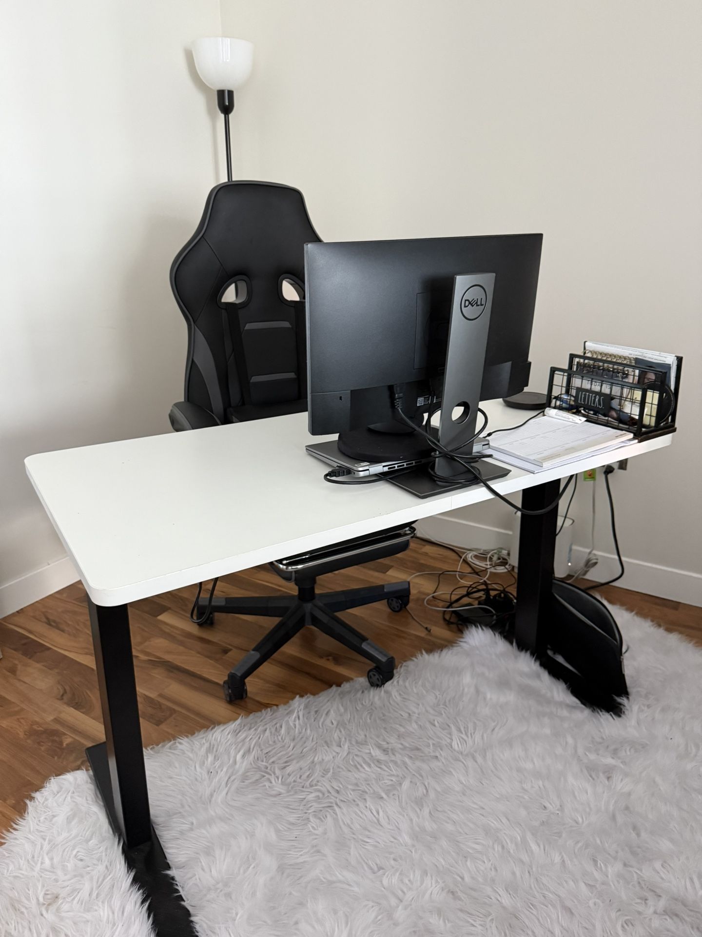 White Sit / Stand Desk