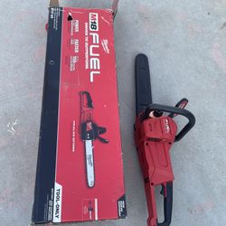 M18 FUEL 16 in. 18V Lithium-Ion Brushless Battery Chainsaw (Tool-Only)