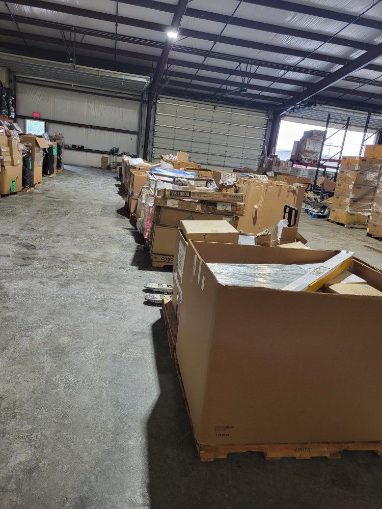 K@hls Pallets On Sale From $25 To $150 off Perfect For Resellers
Toys Kitchen Appliance Bedding