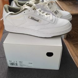 jjjjound Reebok white olive Size 8.5 