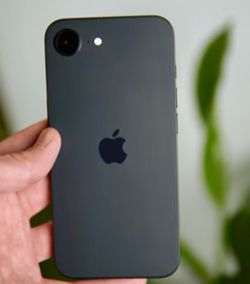 iPhone 17 e 256GB AT&T