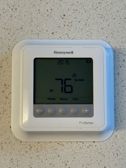 Honeywell ProSeries Thermostat T4
