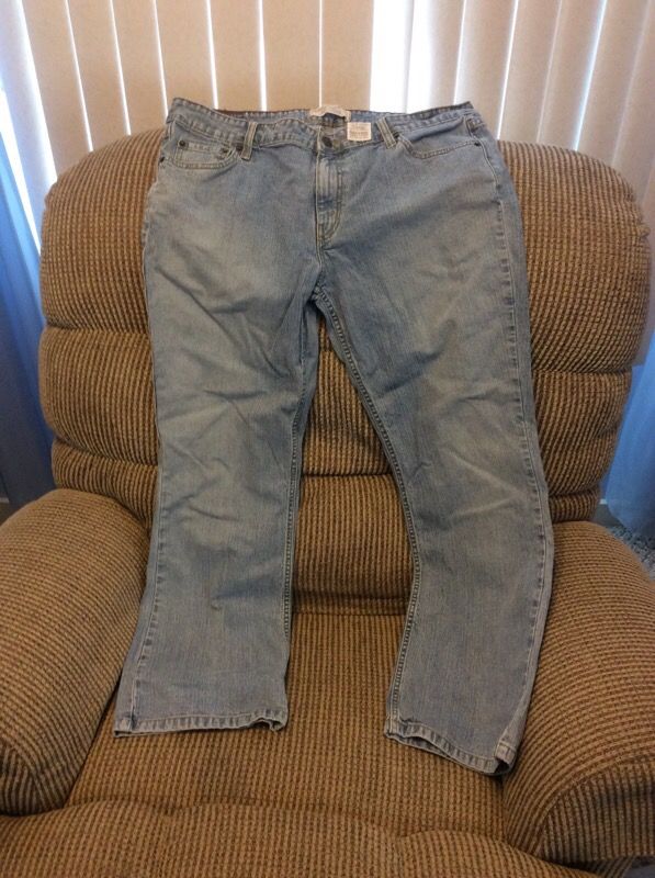 LEVI STRAUSS SIGNATURE JEANS SIZE JUNIORS 15 SHORT