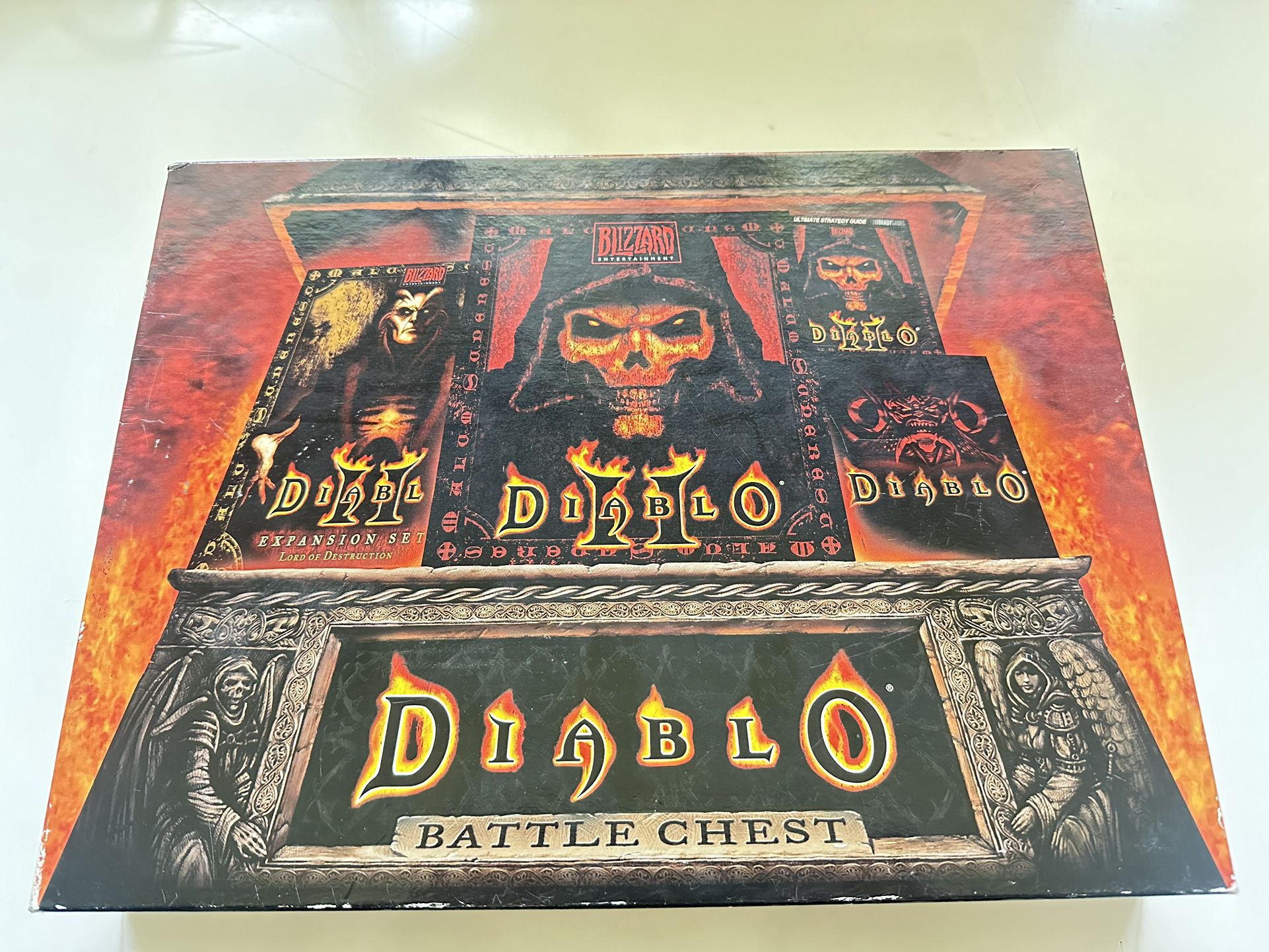 2001 Diablo II + Expansion + Original Diablo  