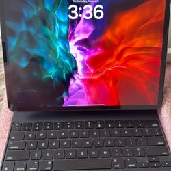 IPAD Pro 12.9 Inch 4th Generation With Keyboard 