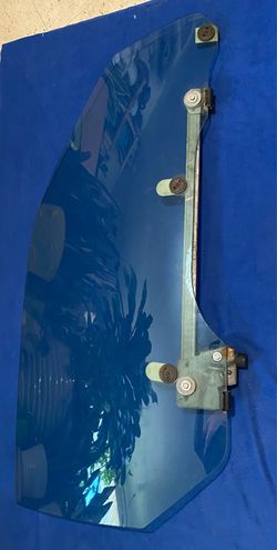 1882-92 Camaro Firebird Passanger Side Door Glass Window W/Rail