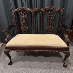 Chippendale Settee