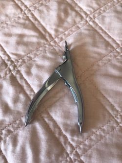 Silver fake tip cutter