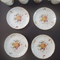 ROYAL WORCESTER ENGLAND