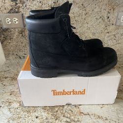 Timberland Men's 6-Inch Boot 10073 Black Nubuck-Size 12