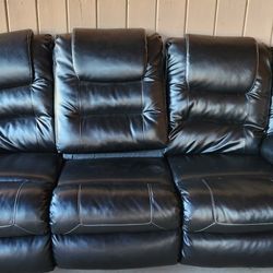  Sofa - Recliner