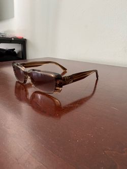 Women’s Gucci Rectangular Tortoise shell sunglasses