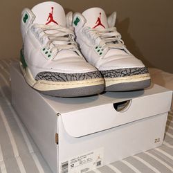 Air Jordan 3s