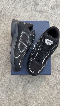 Christian Dior B30
