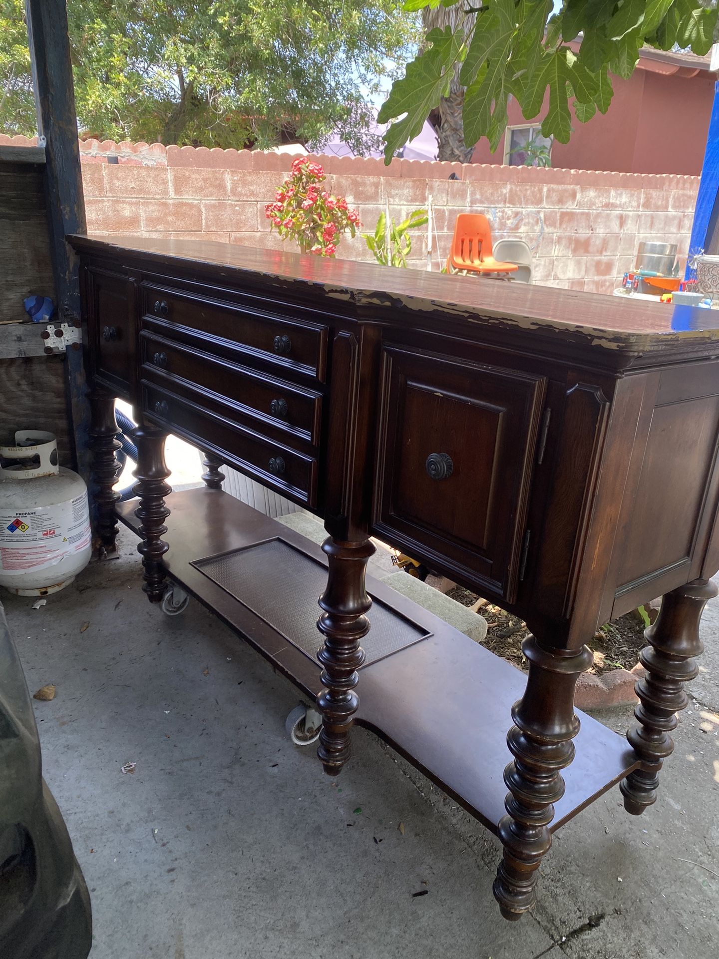 China Cabinet 