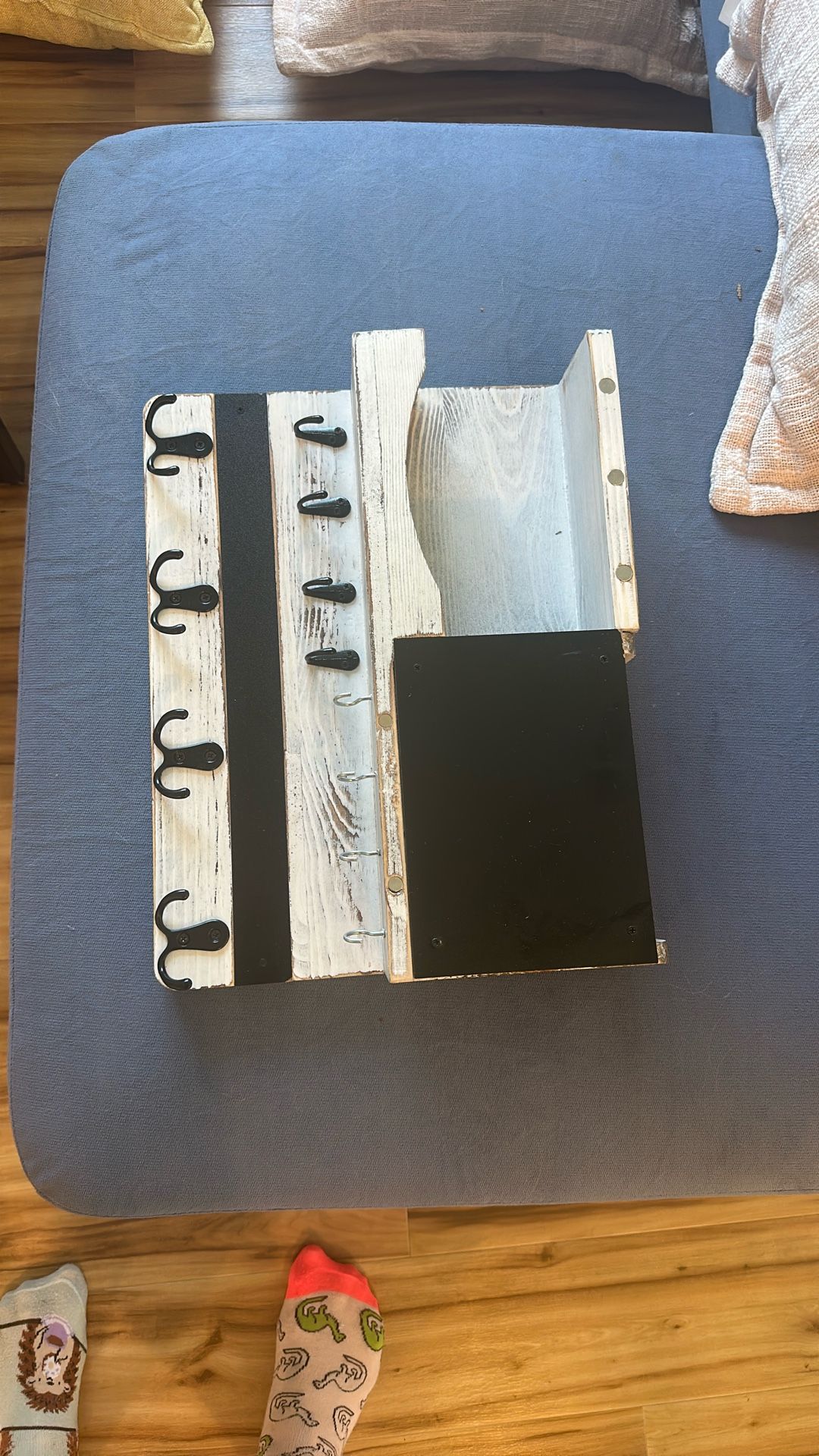 Key Hook And Mail Holder