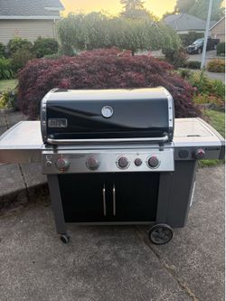 Weber Genesis II E-435 Propane Grill