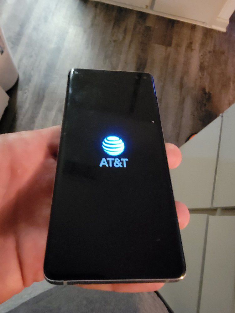 S10 Plus. At&t. 128