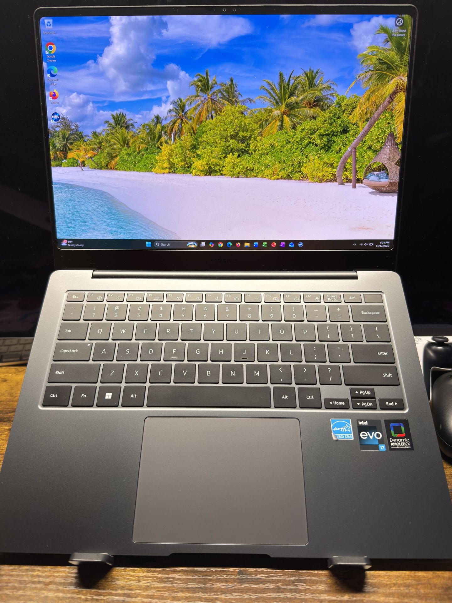 SAMSUNG 14” Galaxy Book3 Pro Laptop - i7 / 16GB RAM - Good Condition