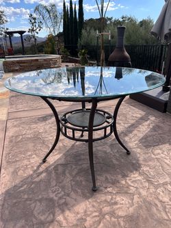Glass Table 45” Round