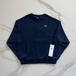 Alo Yoga Accolade Crew Neck Pullover Sweatshirt Navy Blue Size XS