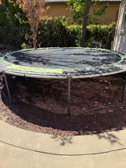 Free trampoline