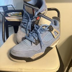 Jordan 4 university blue