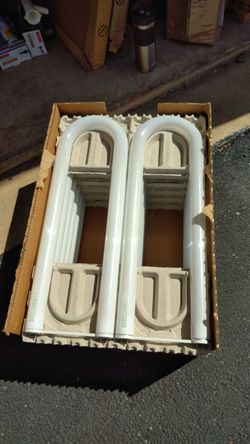 Sylvania 22.6 inch U shape 40 watt T12 4100 cool white fluorescent bulbs