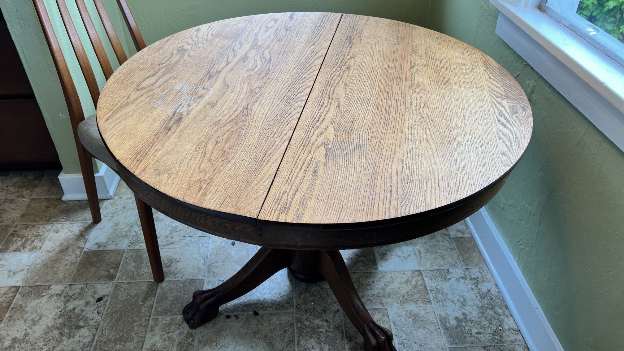 Antique Claw Foot Table