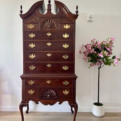 Beautiful wooden vintage Dresser Chest drawers , Vintage dresser  Materials: Mahogany, Brass Thomasville Chippendale Style Mahogany Bonnet- Top Highbo