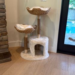 Cat Tower 