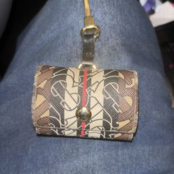Burberry Ear Pod Pro Case
