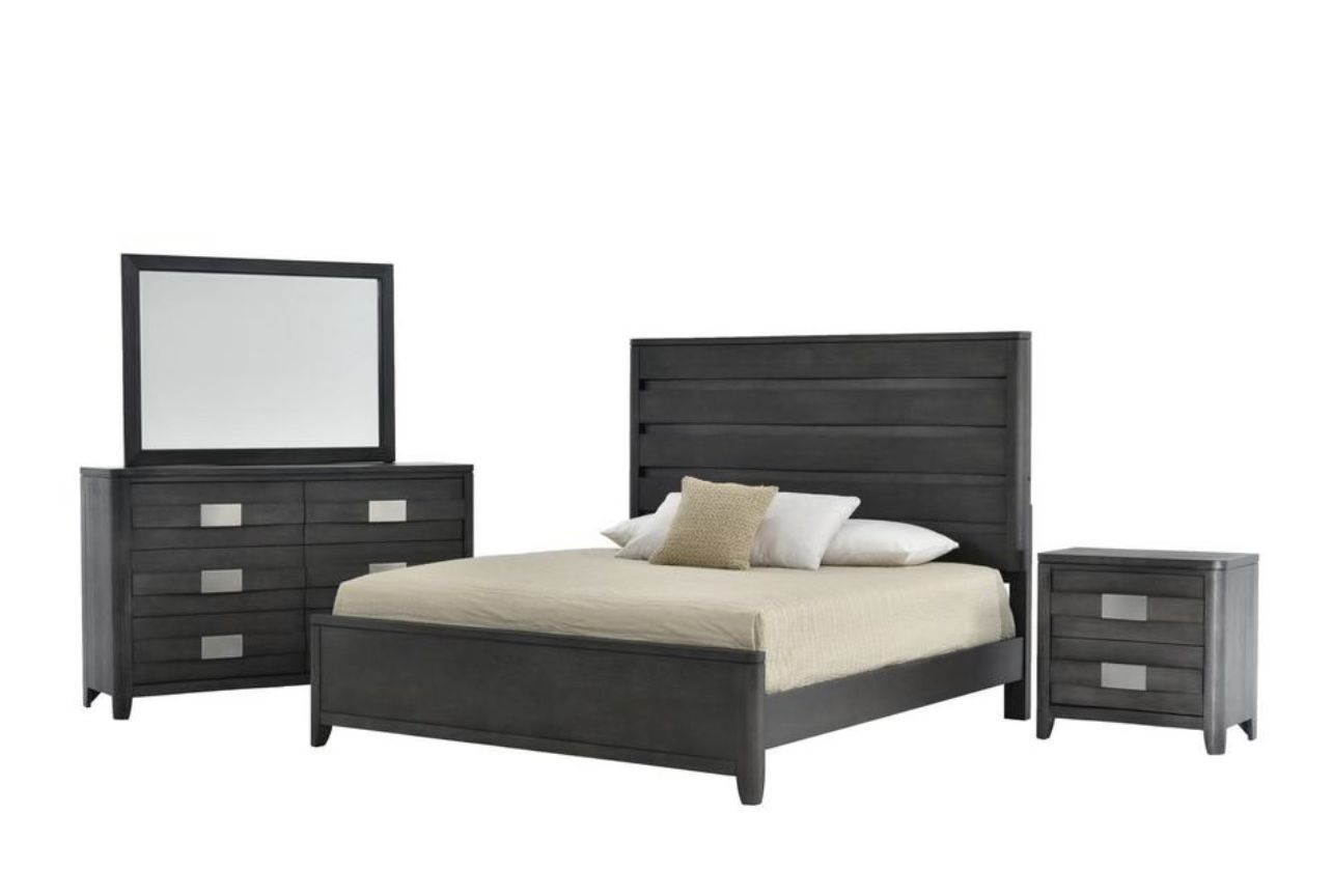 Queen Bedroom Set