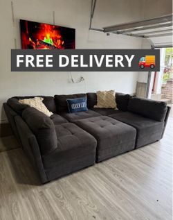 Gray Modular Sectional Couch 🛋️- FREE DELIVERY 🚚