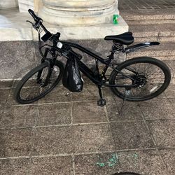 Swift Edge BLK Electric Bike