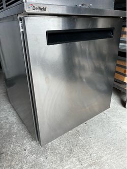 Delfield 406P-STAR2 27 1/4" W Undercounter Refrigerator w/ (1) Section & (1) Door, 115v