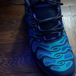 Airmaxs Blue And Orange 