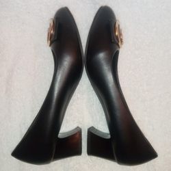 WOMENS XIU XIAN SIZE 8.5 FRONT BLING HEELS
