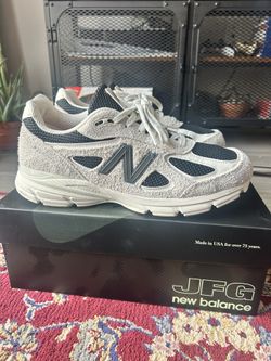 New Balance JFG 990V4