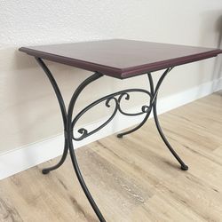 End table $25 ( Two End Tables ) 