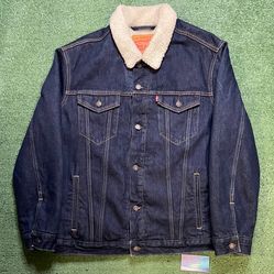 Levi dark wash Sherpa jean jacket
