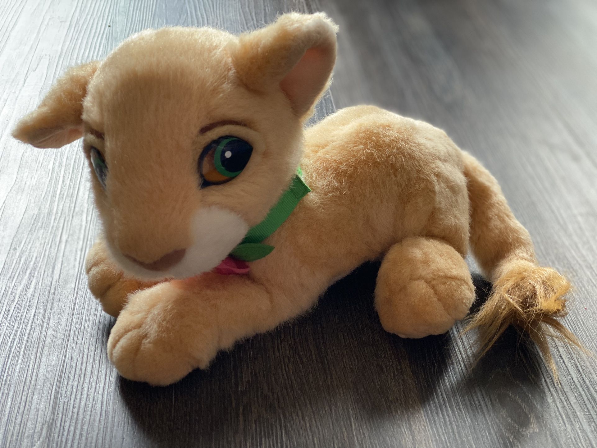 Vintage Lion King Purring Nala 9 Inch Stuffed Animal Plush Toy 1993