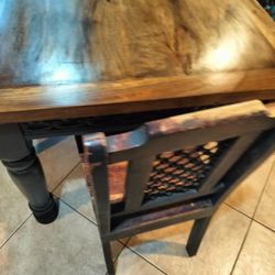 Table Kitchen 6 Chairs High End$600